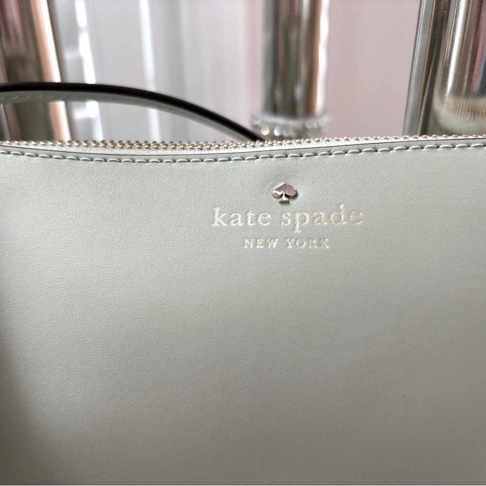 NWT KATE SPADE NEW YORK Smooth Leather Ivy Street Crossbody In Sage Bundl - Picture 3 of 8